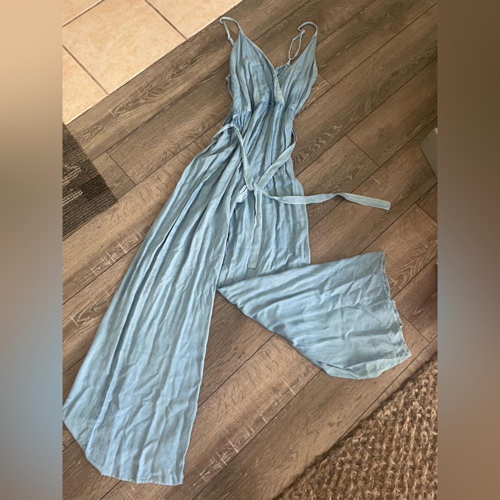 💙 vintage jumpsuit -wide leg, comfy & cute- excellent condition -worn 4x only